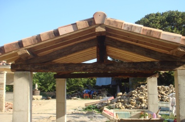 Autres Utilisation de poutre de récupération pour ferme.
